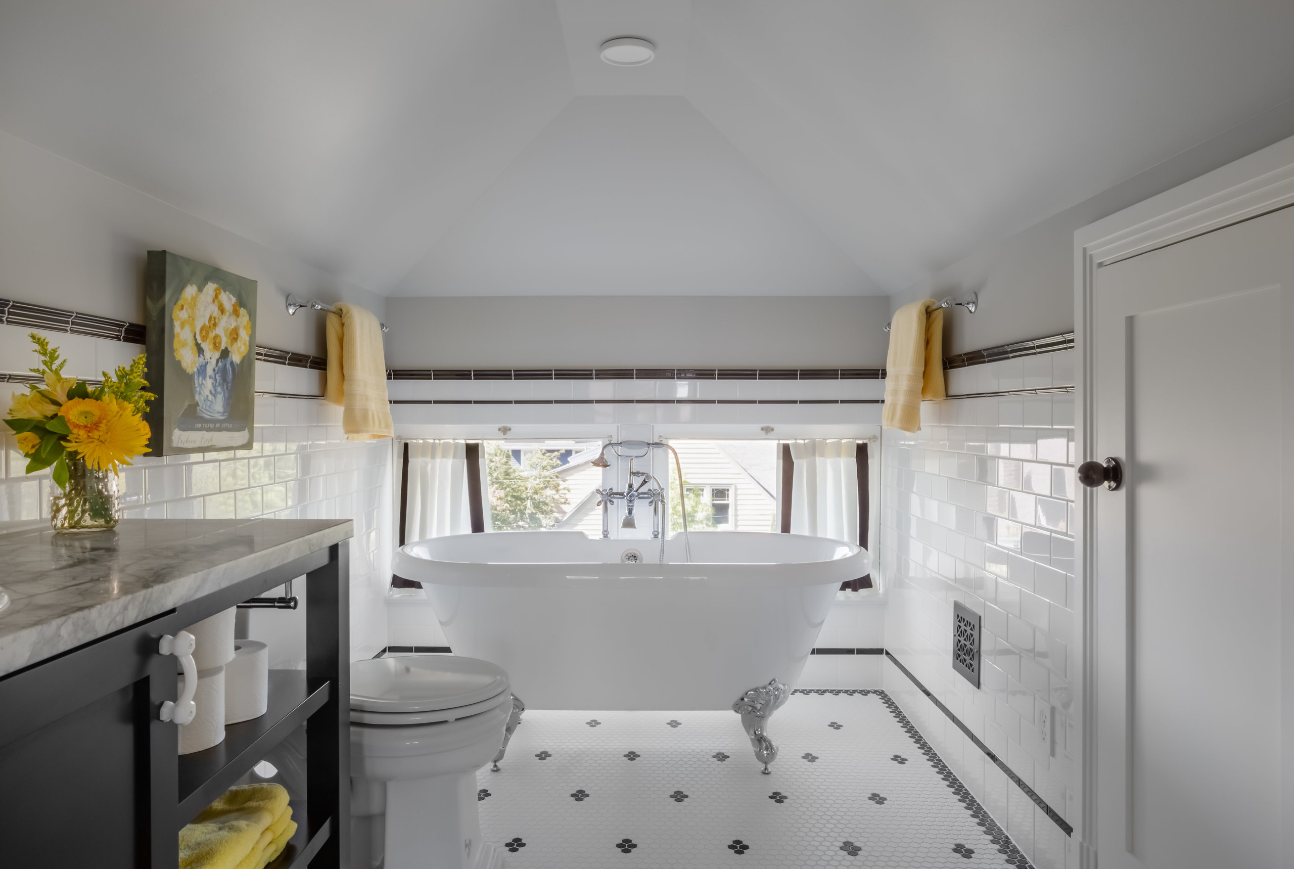 Second story addition bathroom - Capitol Hill Seattle Grande Dame